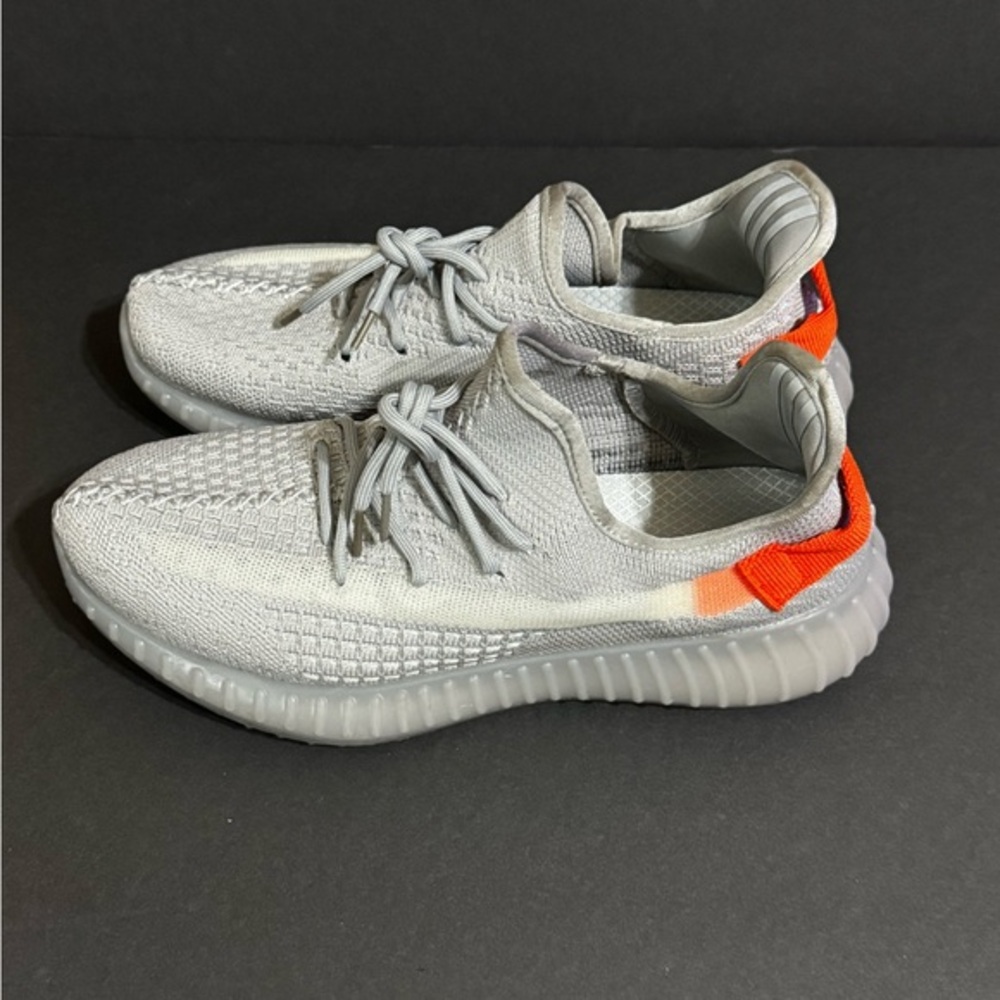 Unbranded Knit Fabric Men’s Sneakers / Light Gray w/ Orange Accent